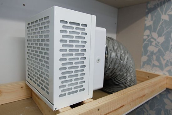 HomeDry PIV (Positive Input Ventilation) Kit - Loft Mounted Unit 3 HomeDry Loft PIV